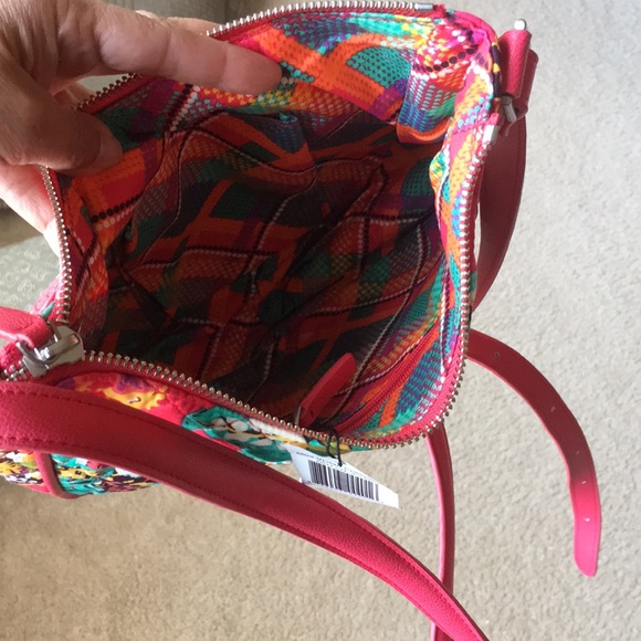 NWT crossbody Vera Bradley - Picture 4 of 15